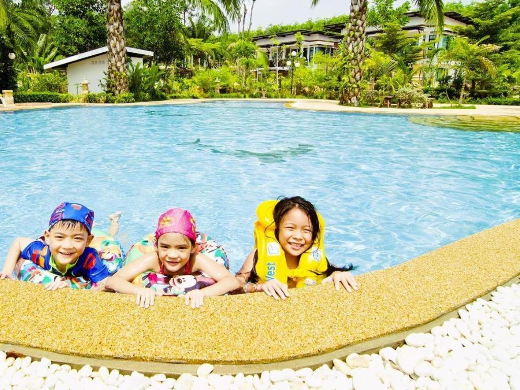 Nattha Waree Hot Spring Resort And Spa Ban Nua Khlong Dış mekan fotoğraf