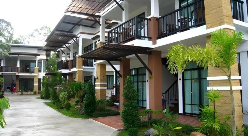Nattha Waree Hot Spring Resort And Spa Ban Nua Khlong Dış mekan fotoğraf
