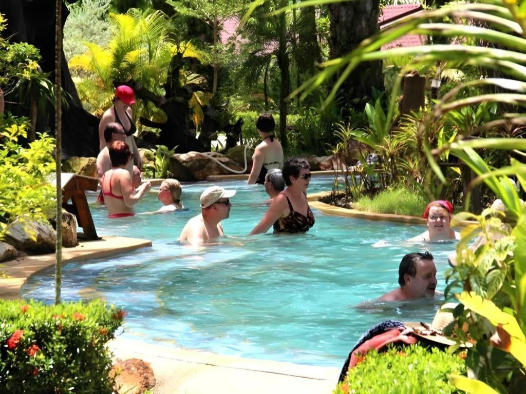 Nattha Waree Hot Spring Resort And Spa Ban Nua Khlong Dış mekan fotoğraf
